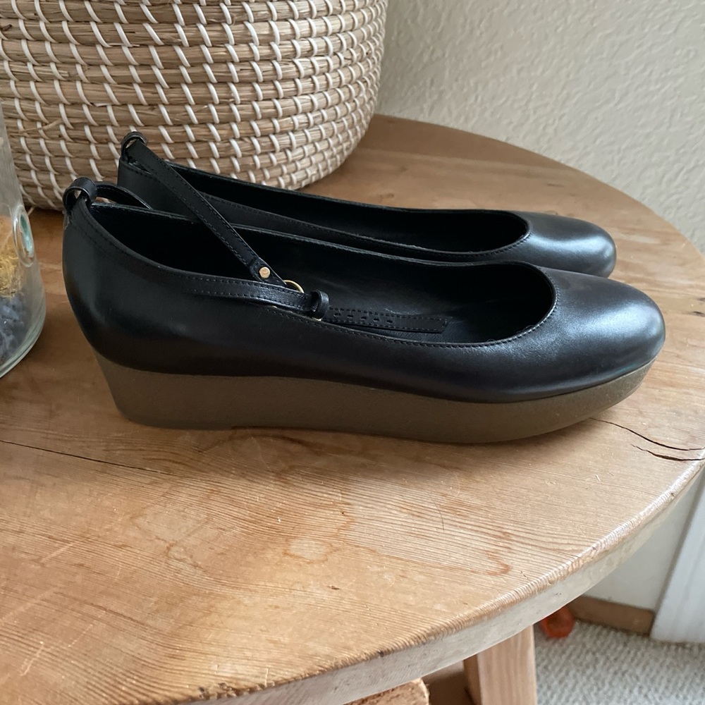 Jil Sander Black Leather Flats - Picture 2 of 6